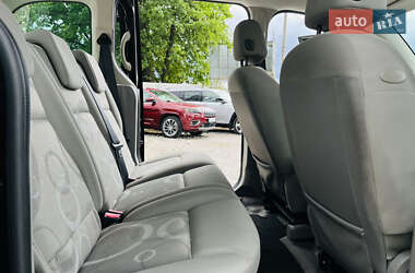 Минивэн Renault Kangoo 2009 в 
