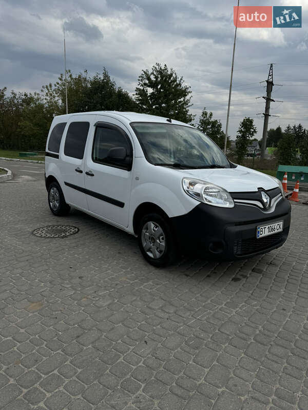 Мінівен Renault Kangoo 2015 в Володимирі