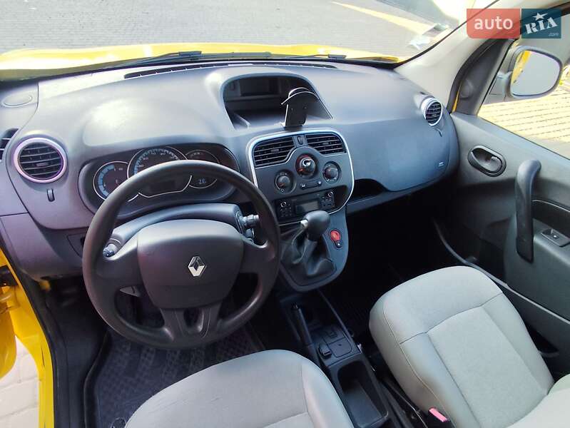 Грузовой фургон Renault Kangoo 2018 в Львове