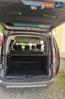 Минивэн Renault Kangoo 2016 в 
