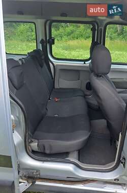 Минивэн Renault Kangoo 2006 в 