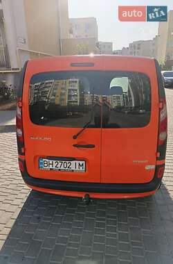 Минивэн Renault Kangoo 2009 в 