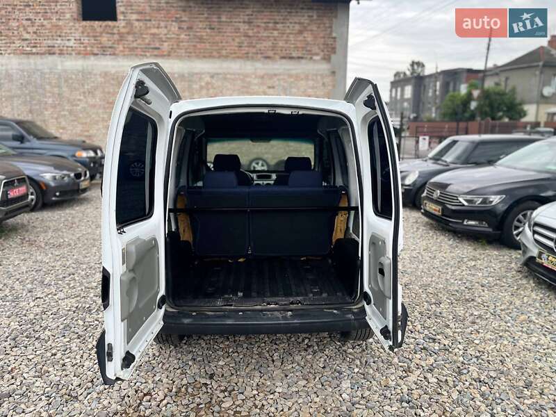 Минивэн Renault Kangoo 2004 в Коломые