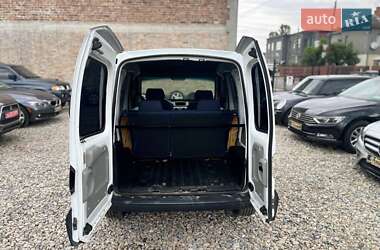 Минивэн Renault Kangoo 2004 в 