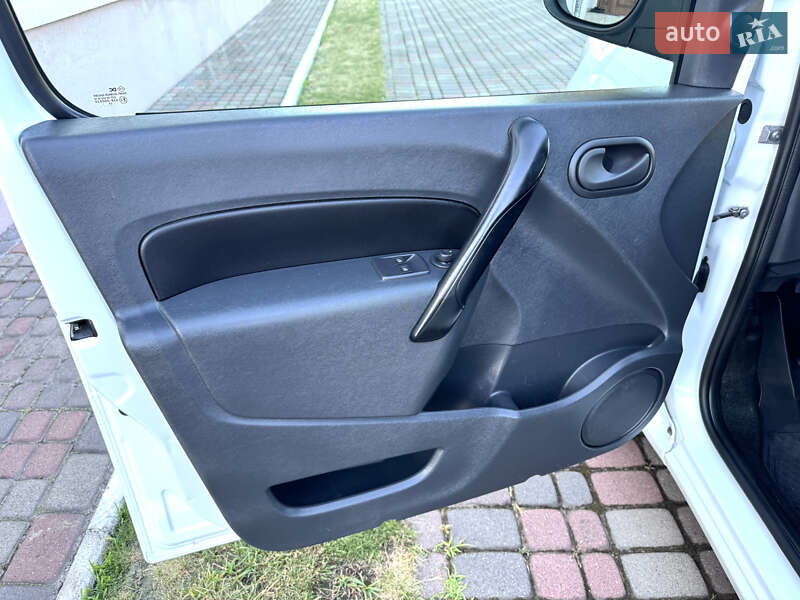 Грузовой фургон Renault Kangoo 2019 в Радивилове
