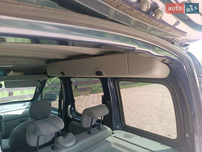 Минивэн Renault Kangoo 2004 в Славянске