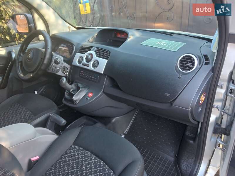 Минивэн Renault Kangoo 2011 в Херсоне