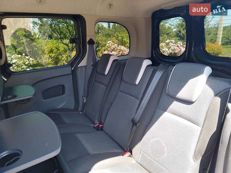 Минивэн Renault Kangoo 2014 в Черновцах