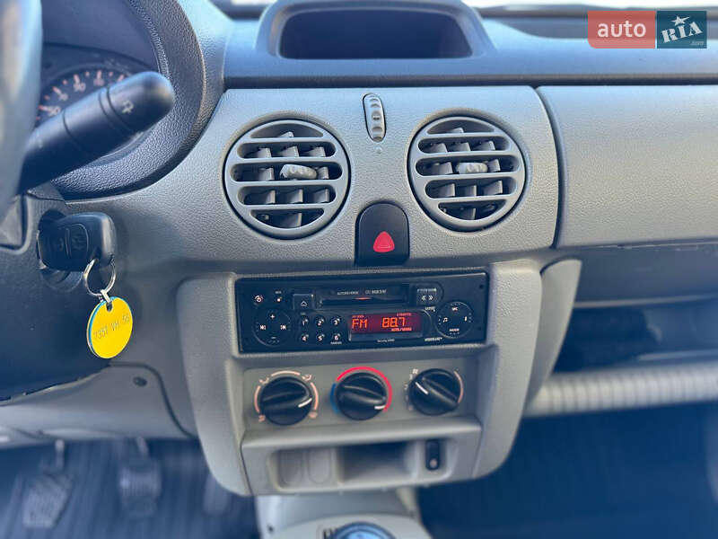 Минивэн Renault Kangoo 2006 в Калуше