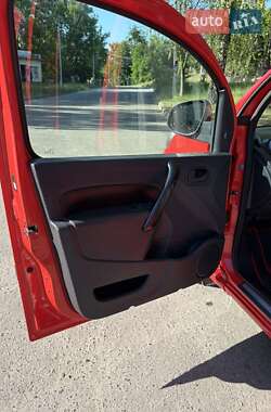 Минивэн Renault Kangoo 2015 в 
