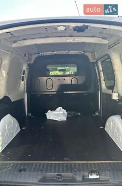 Грузовой фургон Renault Kangoo 2019 в 