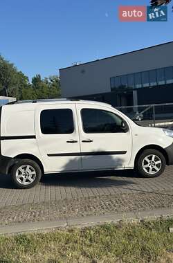 Грузовой фургон Renault Kangoo 2019 в 