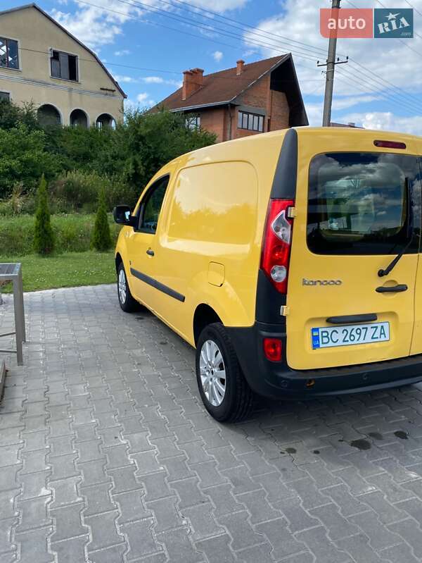 Грузовой фургон Renault Kangoo 2012 в Львове