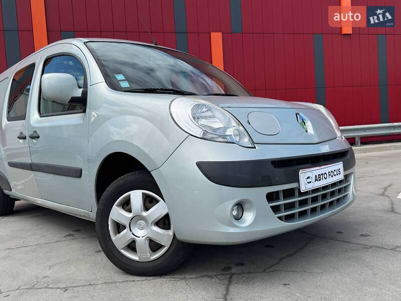 Грузовой фургон Renault Kangoo 2012 в Киеве