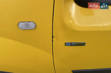 Грузовой фургон Renault Kangoo 2020 в 