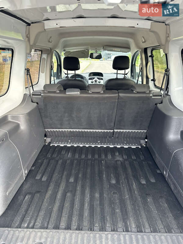 Мінівен Renault Kangoo 2013 в Дрогобичі