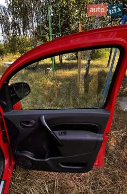Минивэн Renault Kangoo 2015 в 