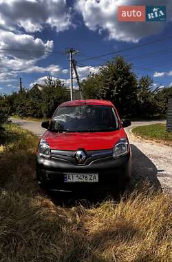 Минивэн Renault Kangoo 2015 в Горе