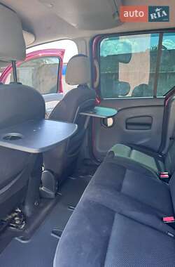 Минивэн Renault Kangoo 2012 в 
