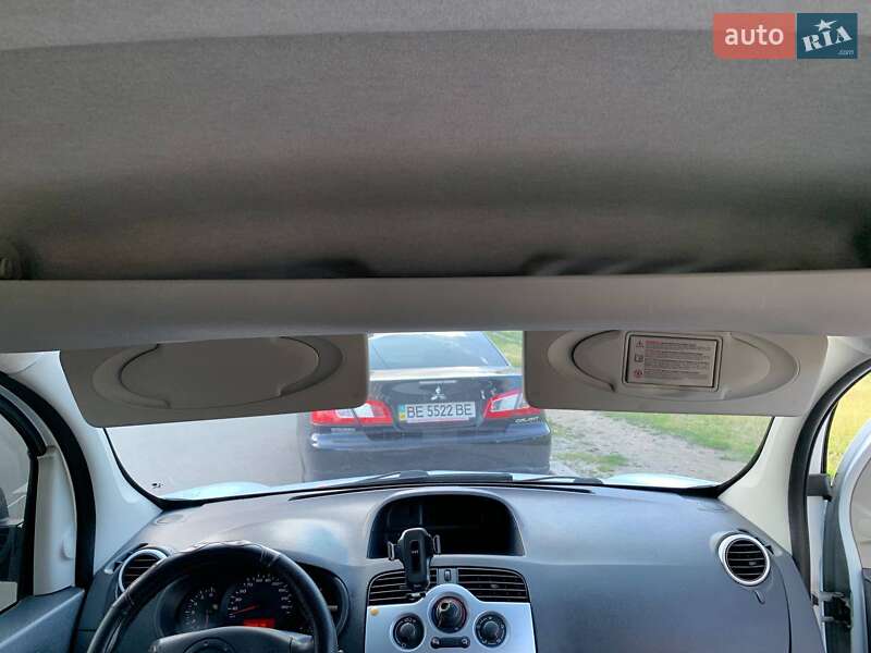 Грузопассажирский фургон Renault Kangoo 2012 в Киеве