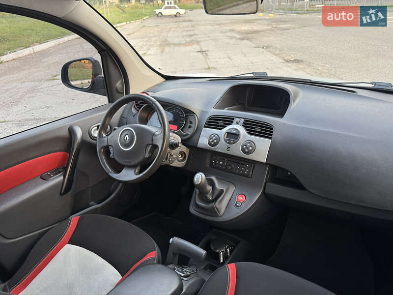Минивэн Renault Kangoo 2013 в Харькове