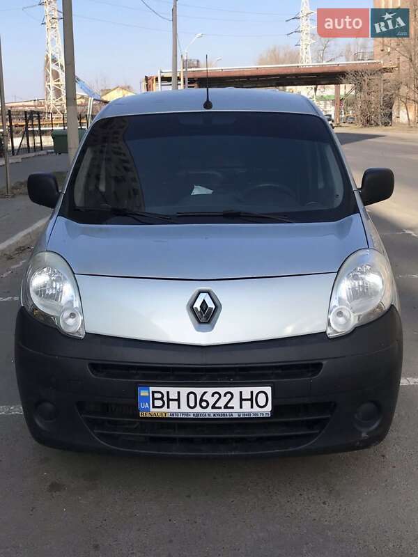 Грузовой фургон Renault Kangoo 2011 в Николаеве
