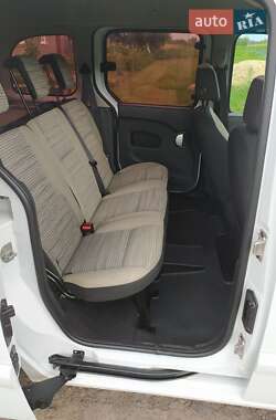 Минивэн Renault Kangoo 2012 в 