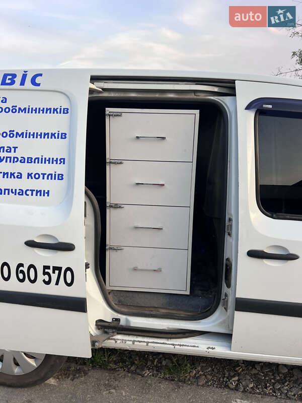 Грузовой фургон Renault Kangoo 2010 в Ужгороде