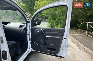 Минивэн Renault Kangoo 2016 в 