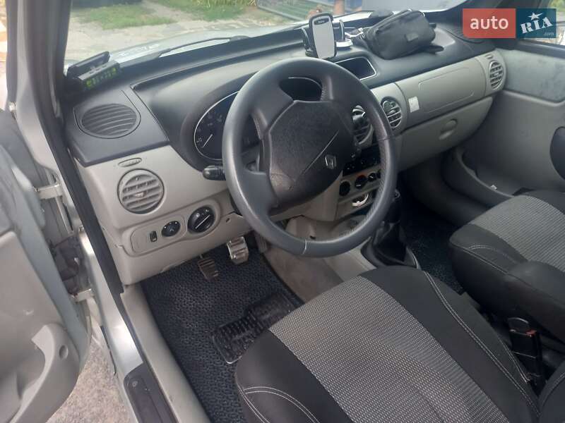 Минивэн Renault Kangoo 2007 в Звенигородке