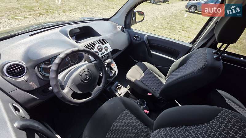 Минивэн Renault Kangoo 2013 в Калуше