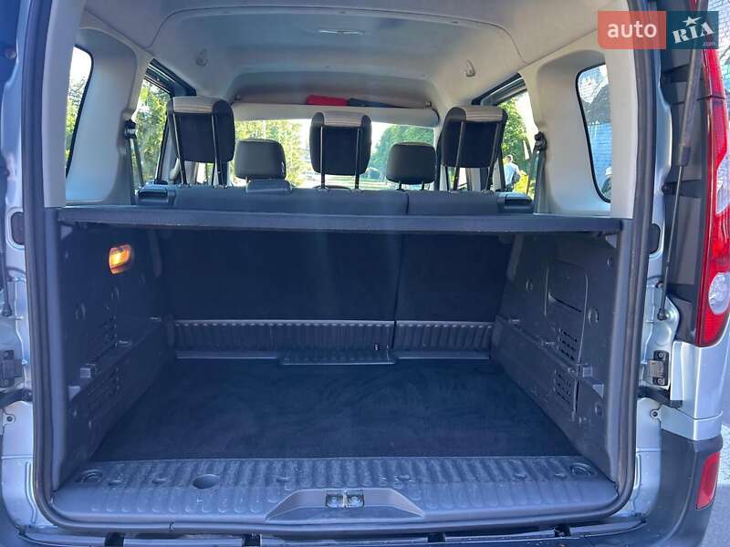 Минивэн Renault Kangoo 2011 в Луцке