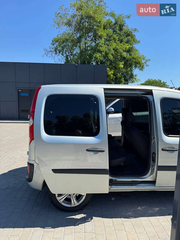 Минивэн Renault Kangoo 2011 в Днепре