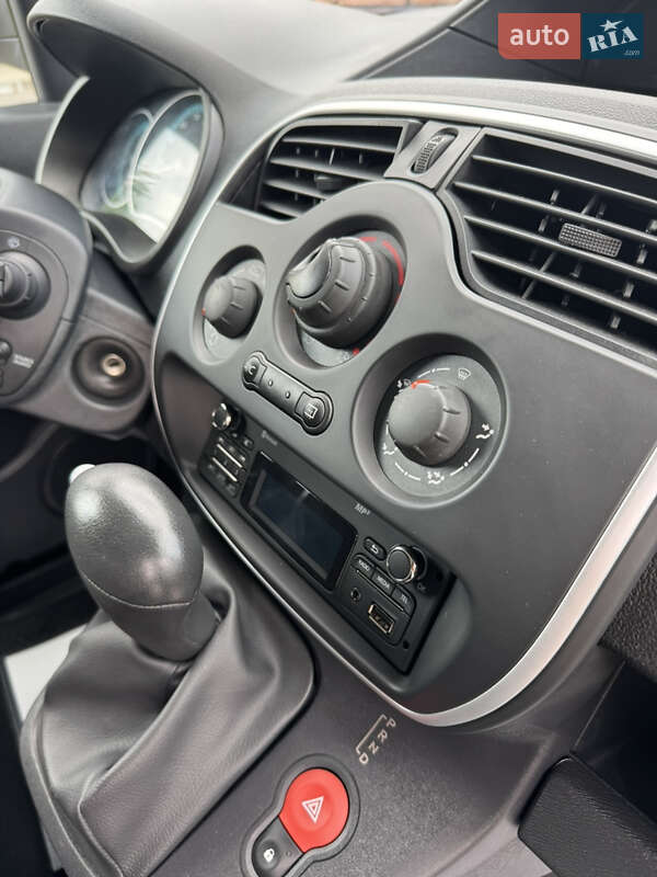 Грузовой фургон Renault Kangoo 2019 в Луцке