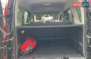 Минивэн Renault Kangoo 2012 в 