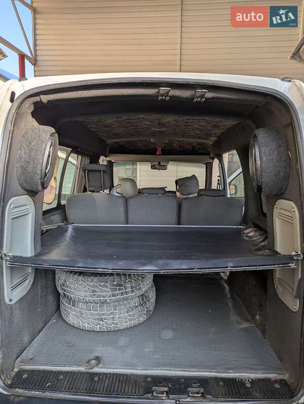 Минивэн Renault Kangoo 2005 в Черновцах