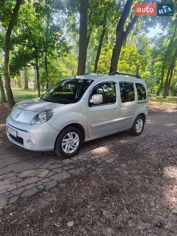 Минивэн Renault Kangoo 2011 в Чернигове