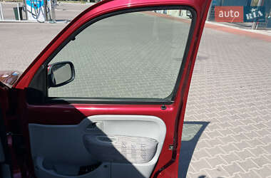 Минивэн Renault Kangoo 2006 в 