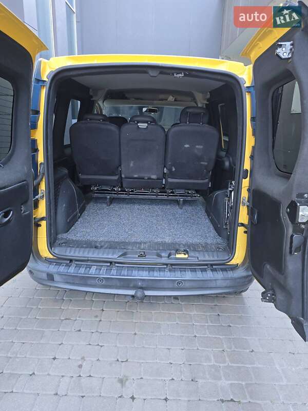 Минивэн Renault Kangoo 2013 в Киеве