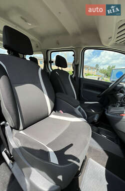 Минивэн Renault Kangoo 2015 в 