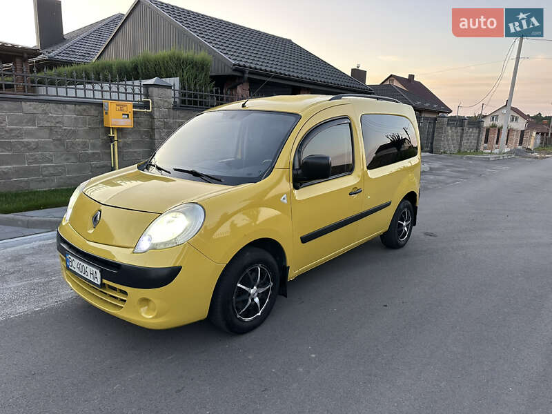 Мінівен Renault Kangoo 2009 в Луцьку