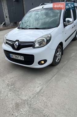 Мінівен Renault Kangoo 2015 в Дніпрі