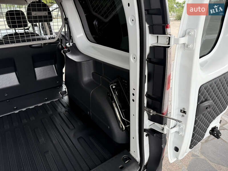 Минивэн Renault Kangoo 2018 в Днепре
