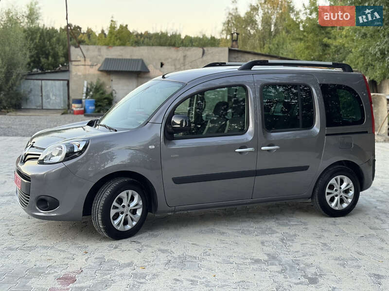 Минивэн Renault Kangoo 2016 в Ровно