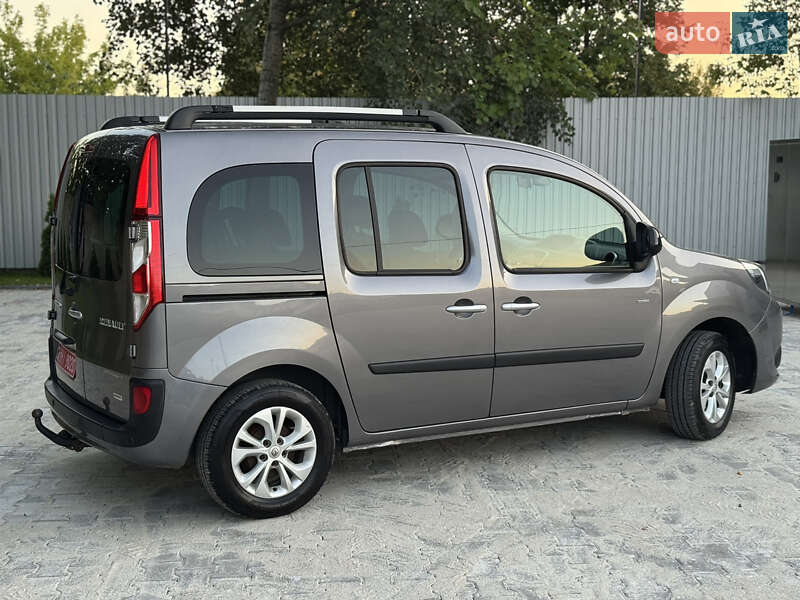 Минивэн Renault Kangoo 2016 в Ровно