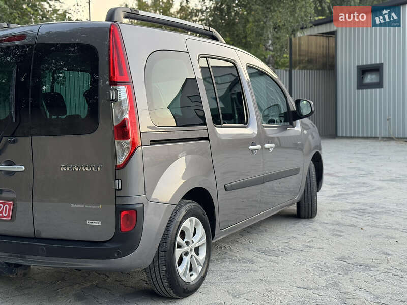 Минивэн Renault Kangoo 2016 в Ровно