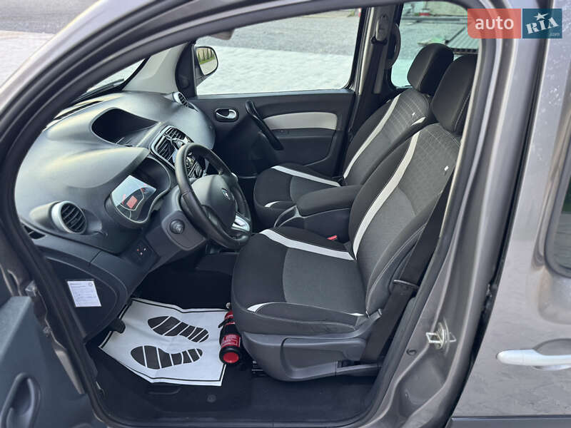 Минивэн Renault Kangoo 2016 в Ровно