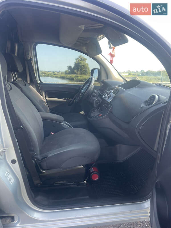 Другие грузовики Renault Kangoo 2012 в Клевани