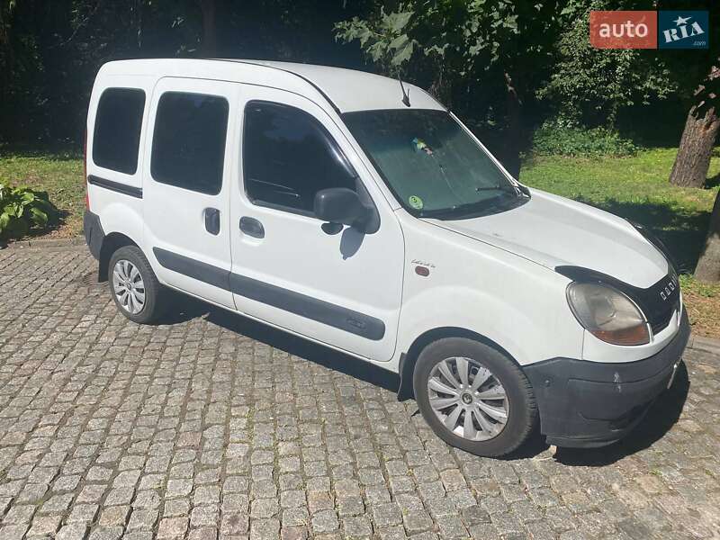 Минивэн Renault Kangoo 2004 в Киеве