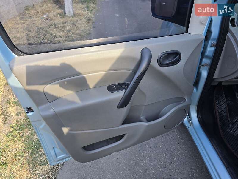 Грузовой фургон Renault Kangoo 2010 в Одессе